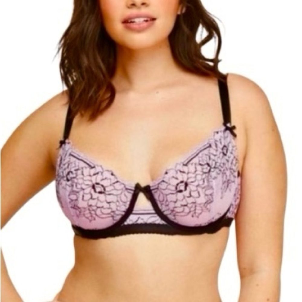 Cacique‎ Floral Lace Lilac Black Underwire Adjustable Straps Sexy Chic Bra 44DDD